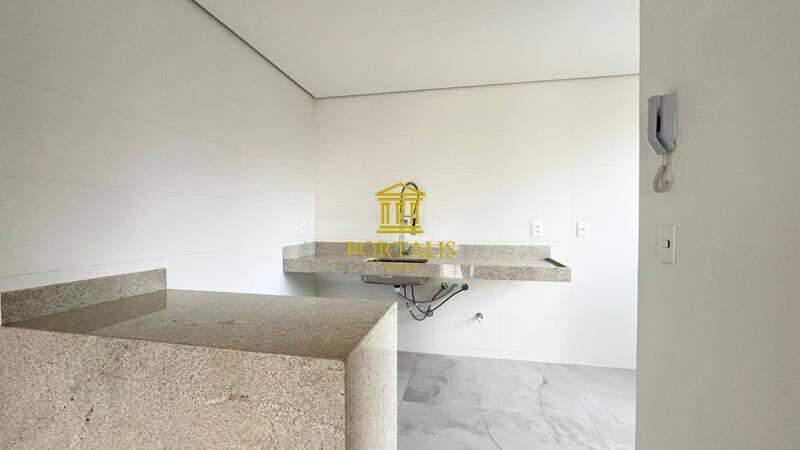 Apartamento, Sion, 3 Quartos, 2 Vagas, 3 Suítes