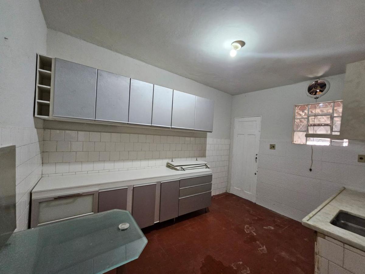 Casa, Renascença, 2 Quartos, 2 Vagas