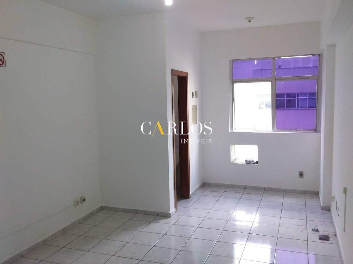 Sala, Centro