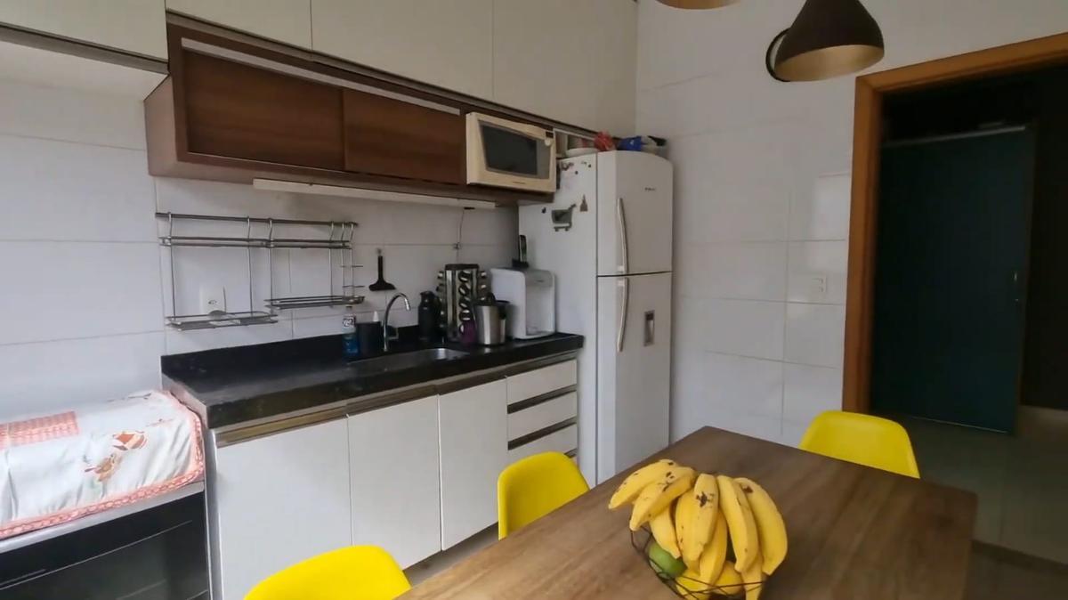 Casa, Bandeirantes (pampulha), 3 Quartos, 10 Vagas, 1 Suíte