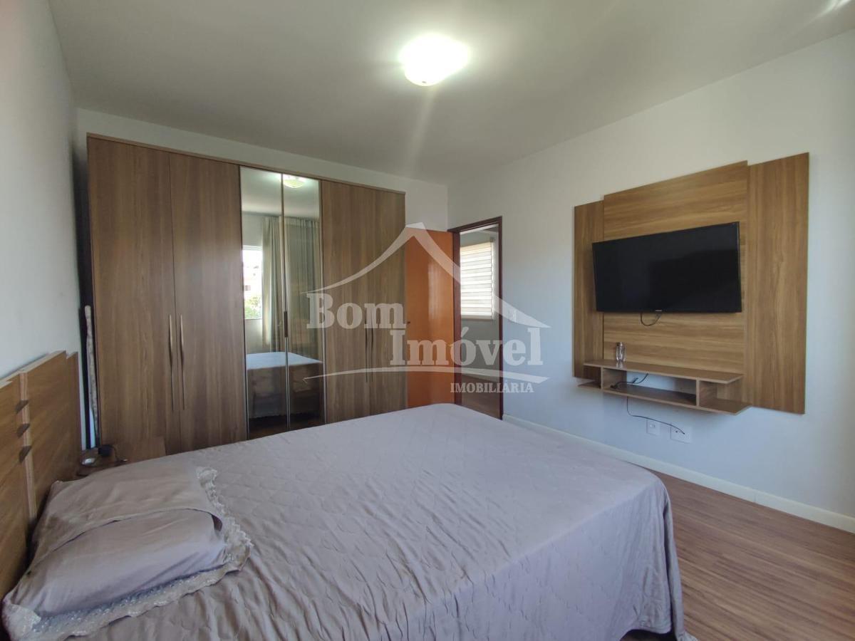 Apartamento, Centro, 2 Quartos, 1 Vaga