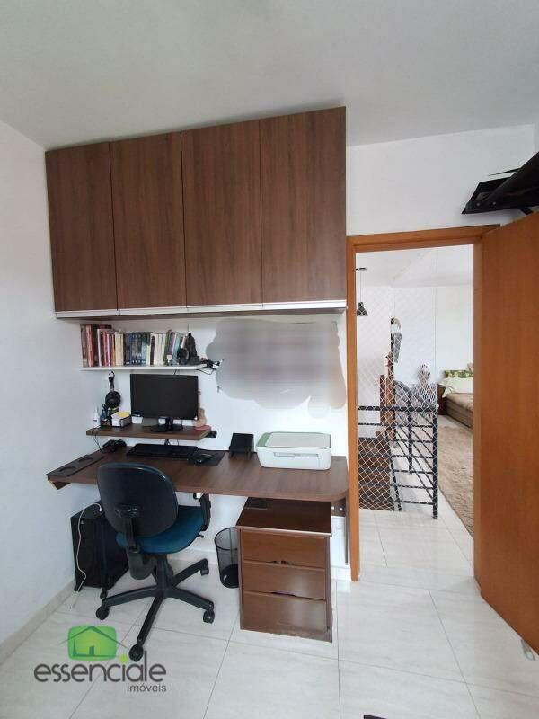 Cobertura, Fonte Grande, 3 Quartos, 2 Vagas, 1 Suíte