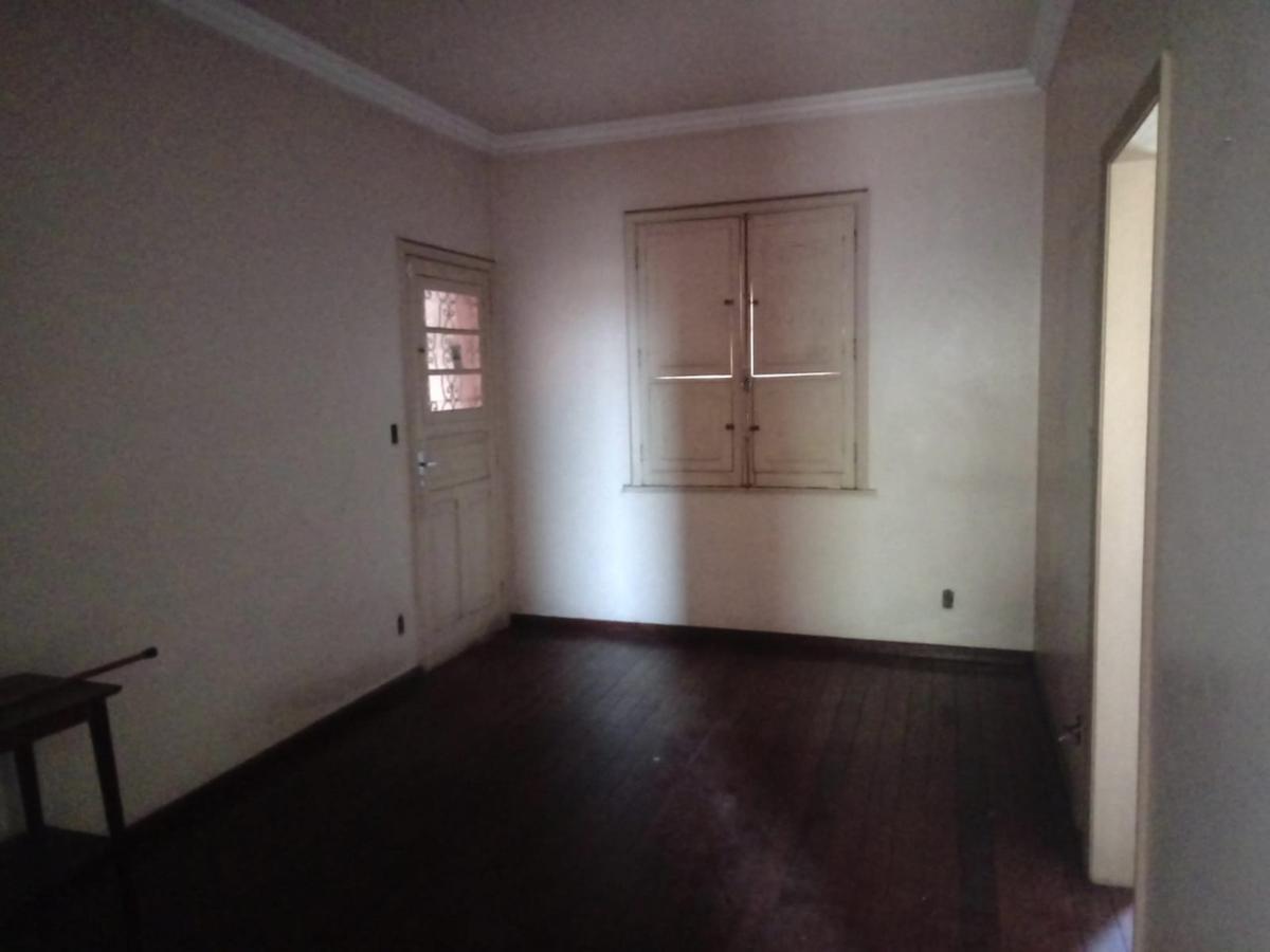 Casa, Cachoeirinha, 3 Quartos, 2 Vagas, 1 Suíte