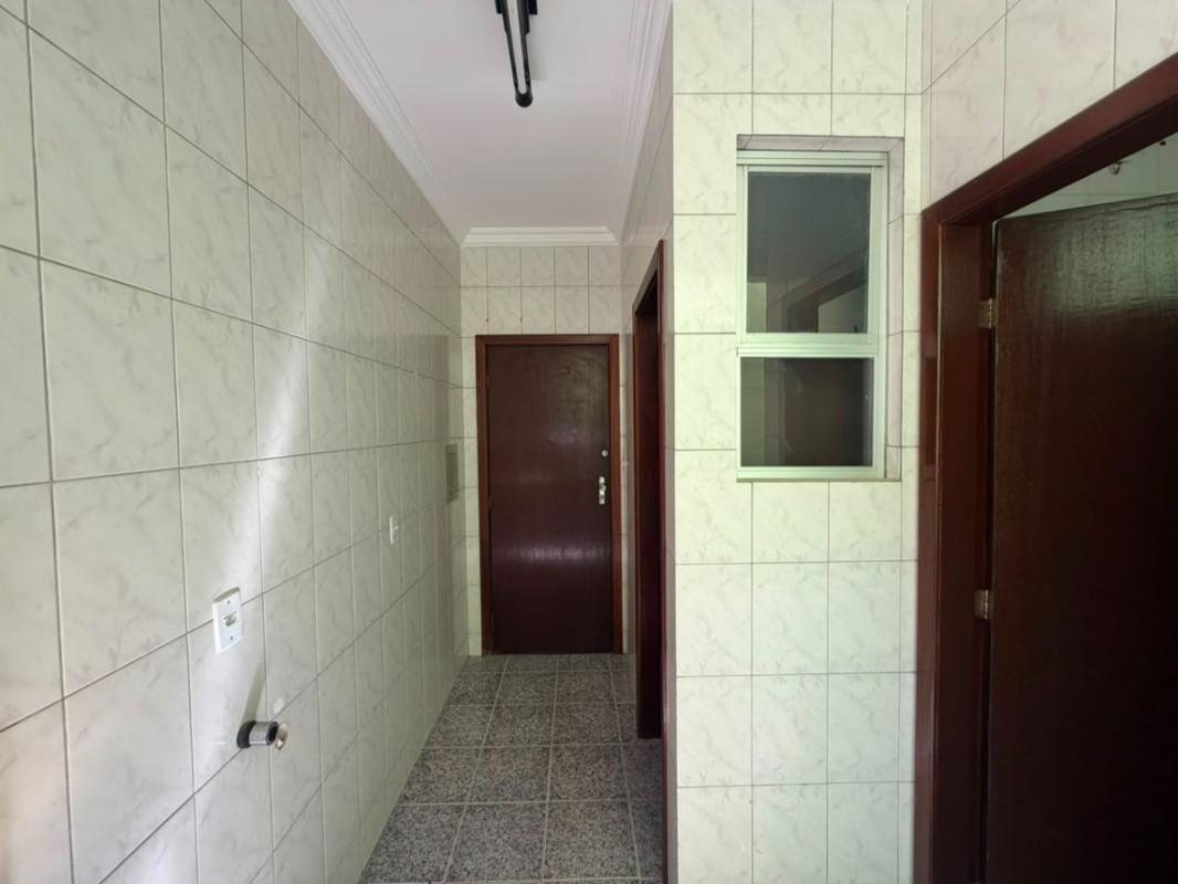 Apartamento, Itapoã, 3 Quartos, 2 Vagas, 1 Suíte