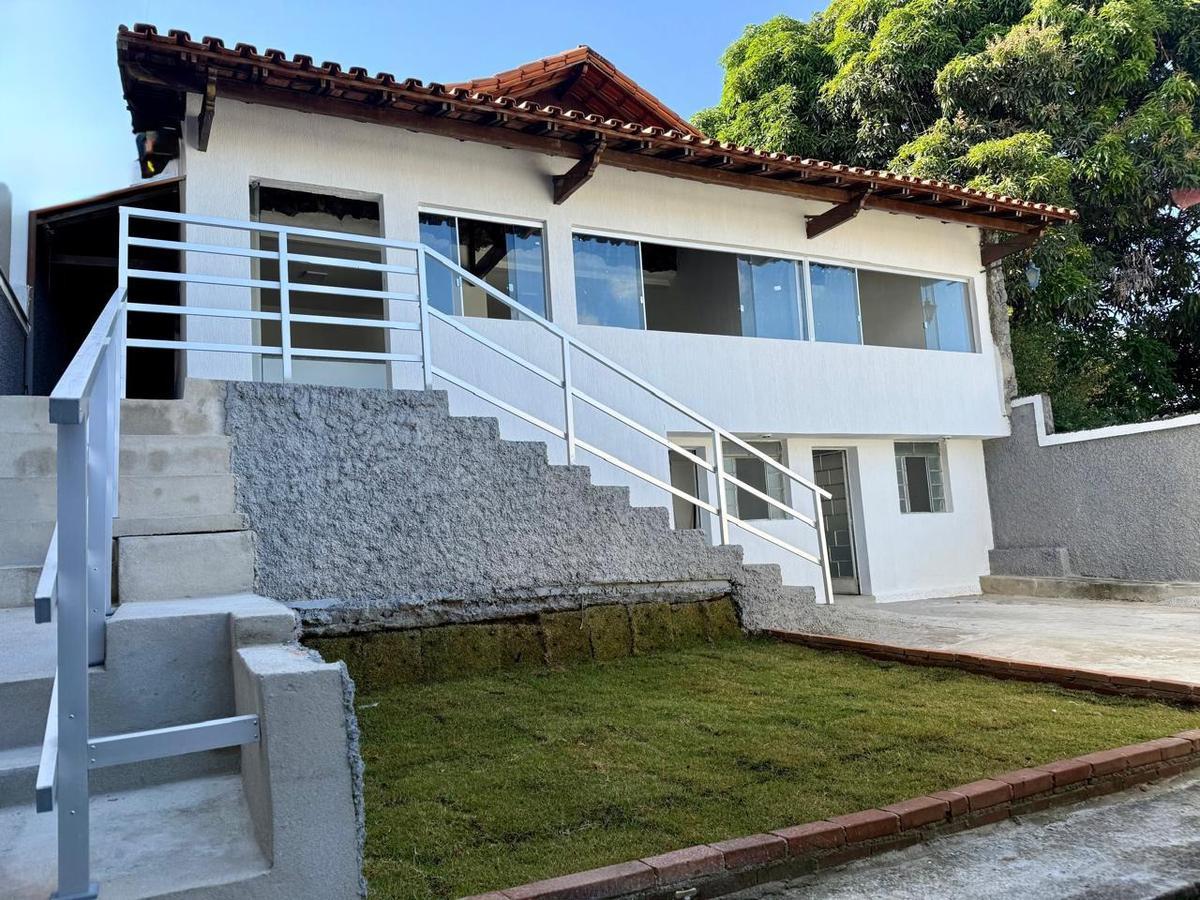Casa, Jardim Laguna, 3 Quartos, 2 Vagas, 1 Suíte