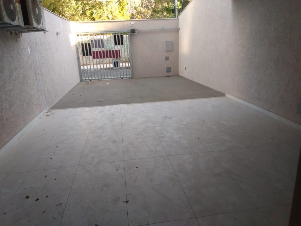 Casa, Itapoã, 3 Quartos, 2 Vagas, 1 Suíte