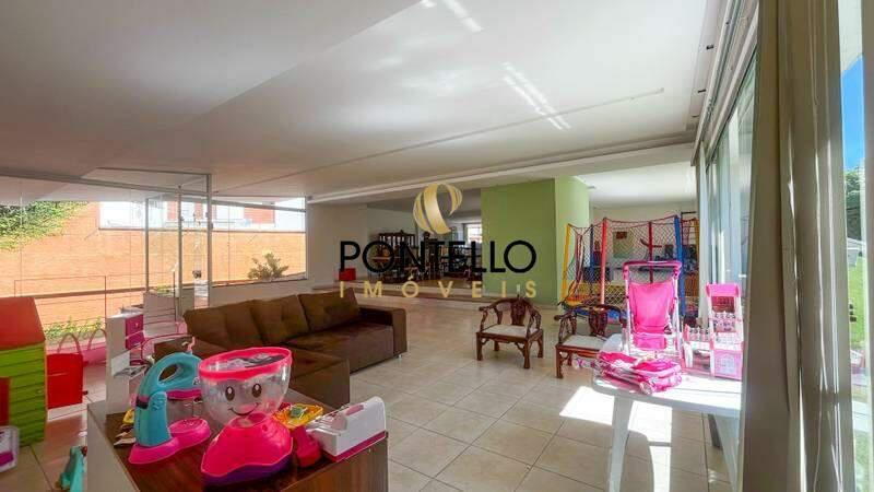 Casa, Vila Paris, 6 Quartos, 7 Vagas, 2 Suítes