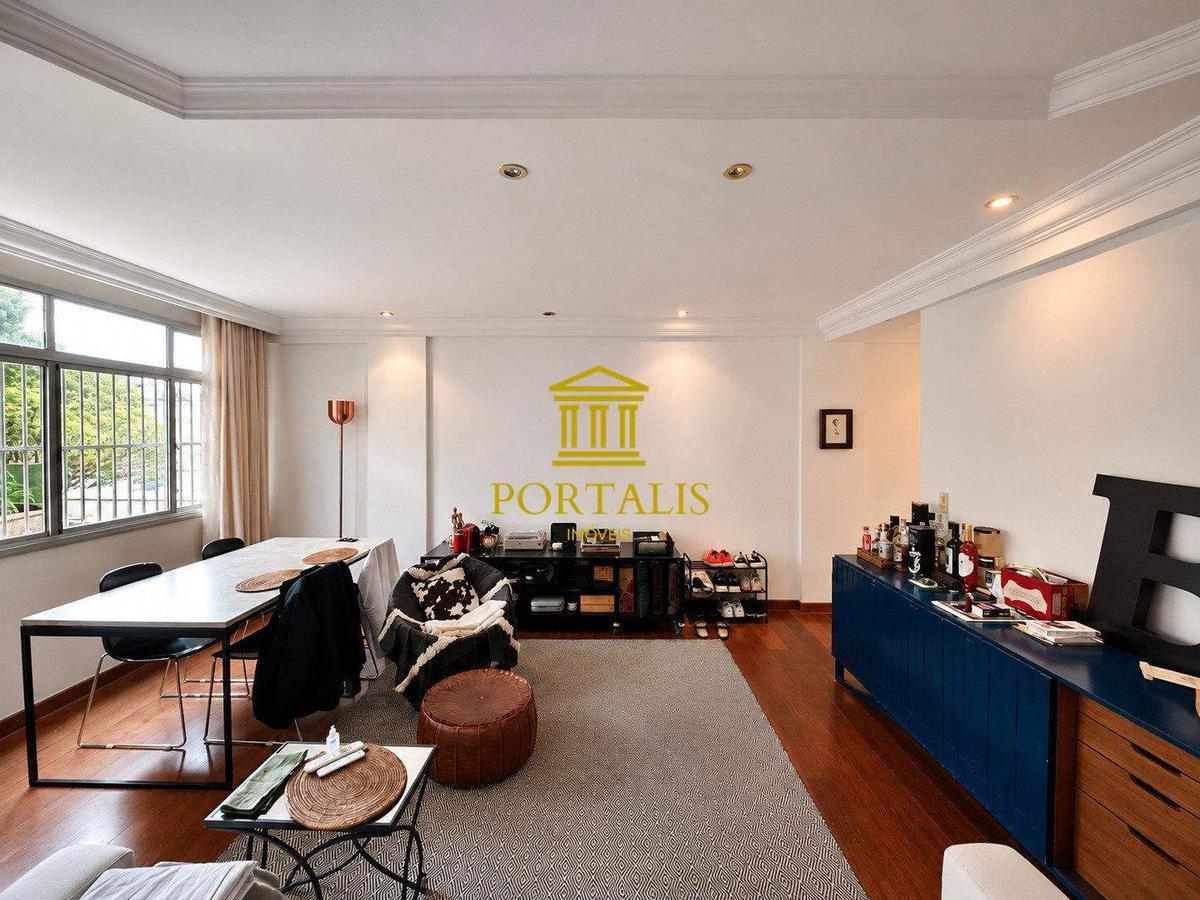 Apartamento, Vila Paris, 2 Quartos, 1 Vaga
