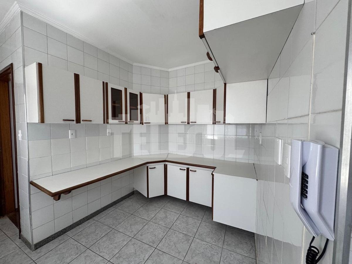 Apartamento, Centro, 3 Quartos, 2 Vagas, 1 Suíte