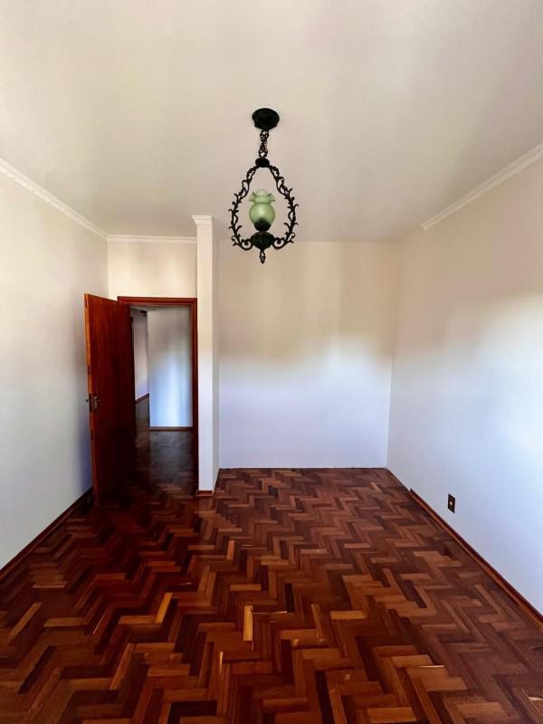 Casa, Vila Pinto, 4 Quartos, 2 Vagas, 1 Suíte