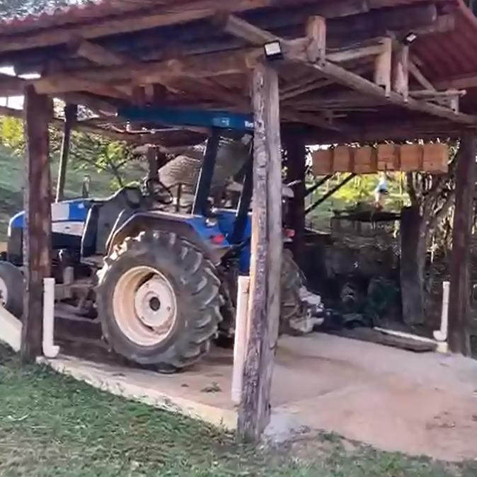 Fazenda, Centro, 4 Quartos, 10 Vagas, 1 Suíte