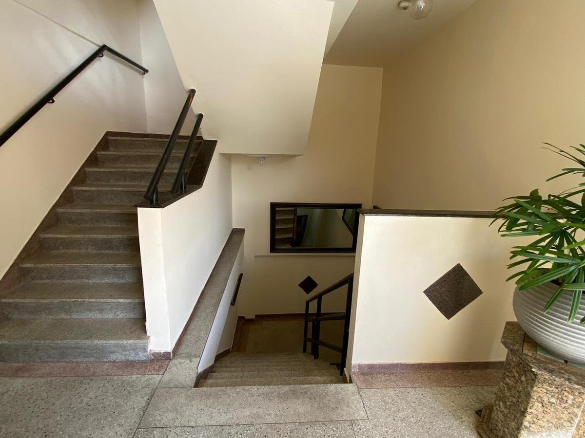 Apartamento, Floresta, 1 Quarto, 0 Vaga