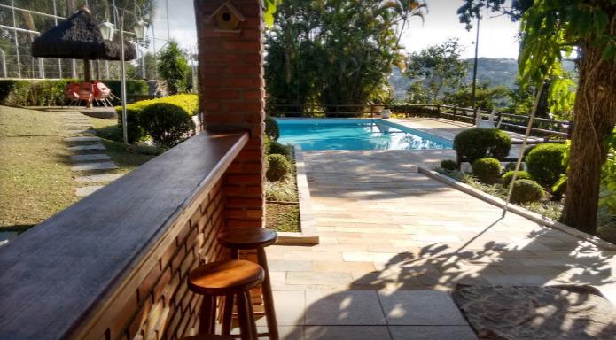 Fazenda, Califórnia, 5 Quartos, 30 Vagas, 2 Suítes