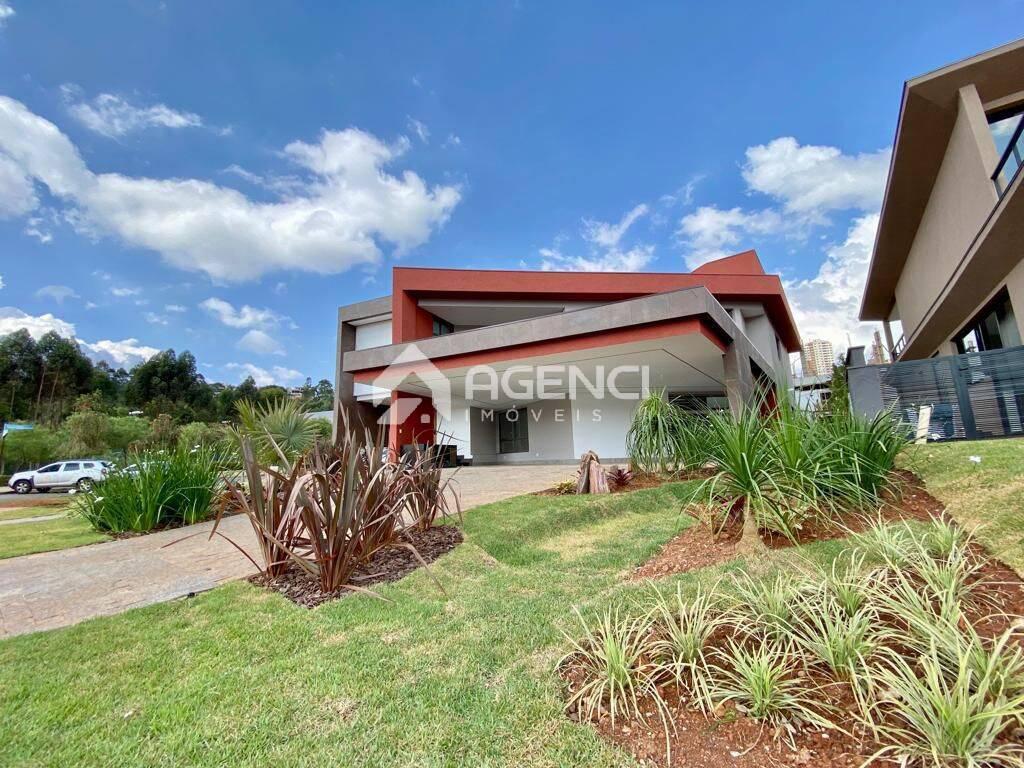 Casa, Alphaville - Lagoa dos Ingleses, 5 Quartos, 0 Vaga, 1 Suíte