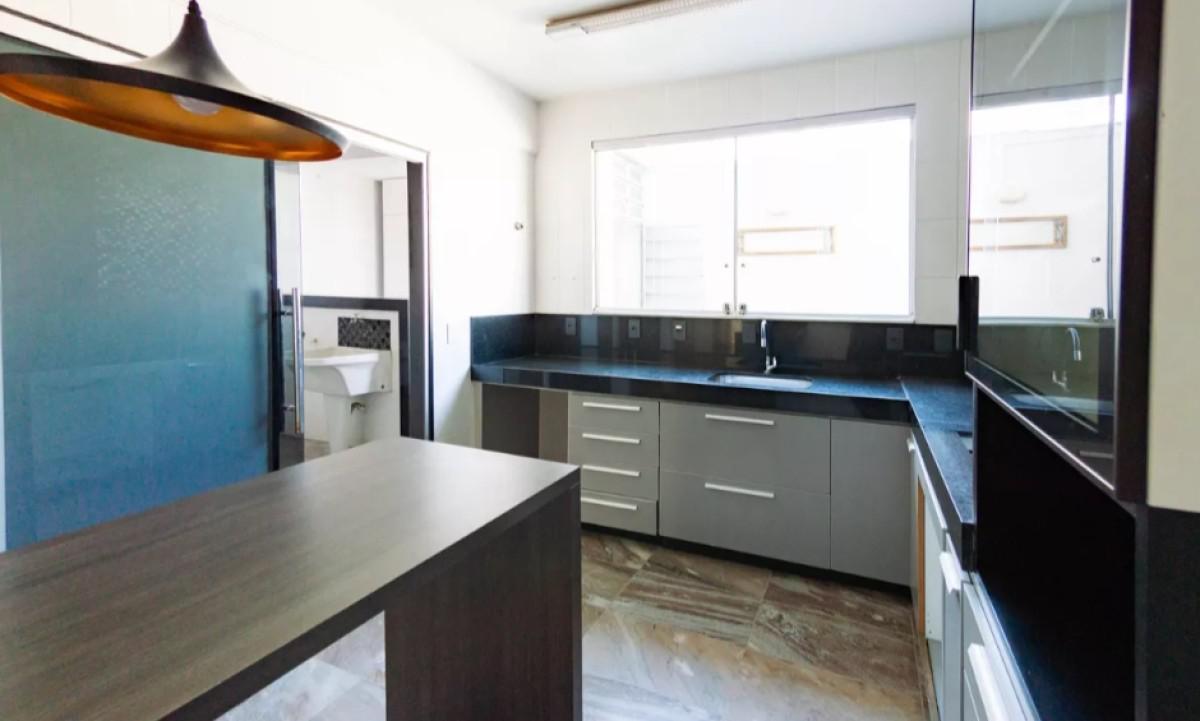 Apartamento, Estoril, 3 Quartos, 2 Vagas, 1 Suíte
