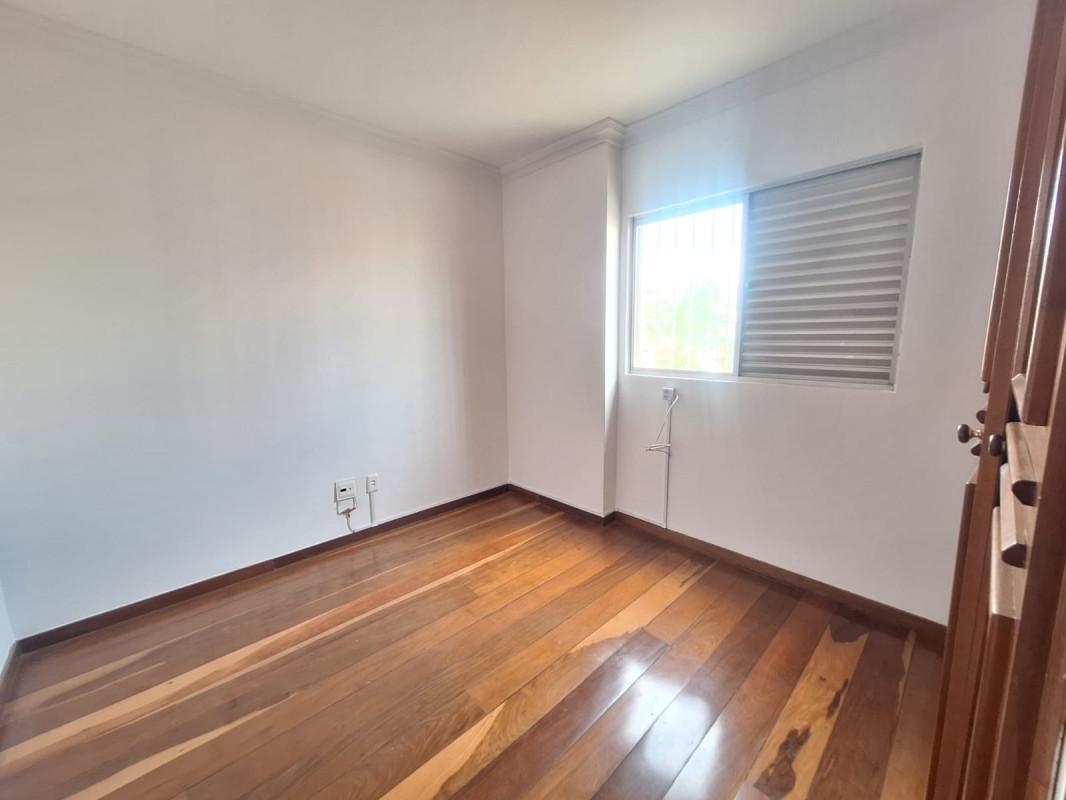 Apartamento, Colégio Batista, 4 Quartos, 2 Vagas, 1 Suíte