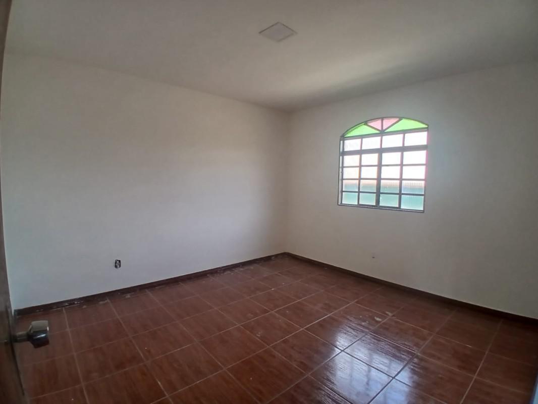 Casa, Maria Helena, 3 Quartos, 2 Vagas, 1 Suíte