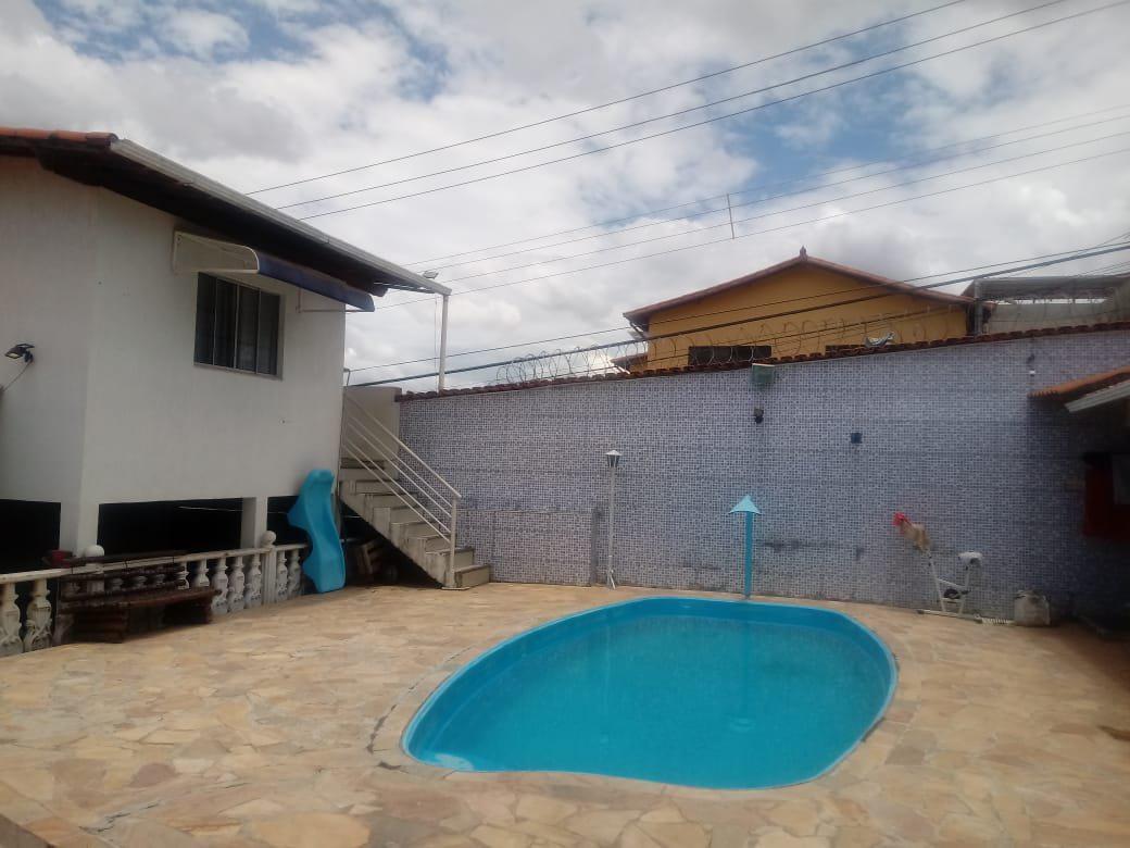 Casa, Jardim Leblon, 3 Quartos, 4 Vagas, 1 Suíte