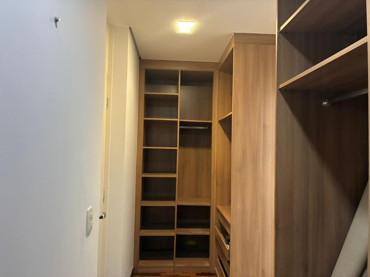 Casa, São José, 3 Quartos, 5 Vagas, 1 Suíte