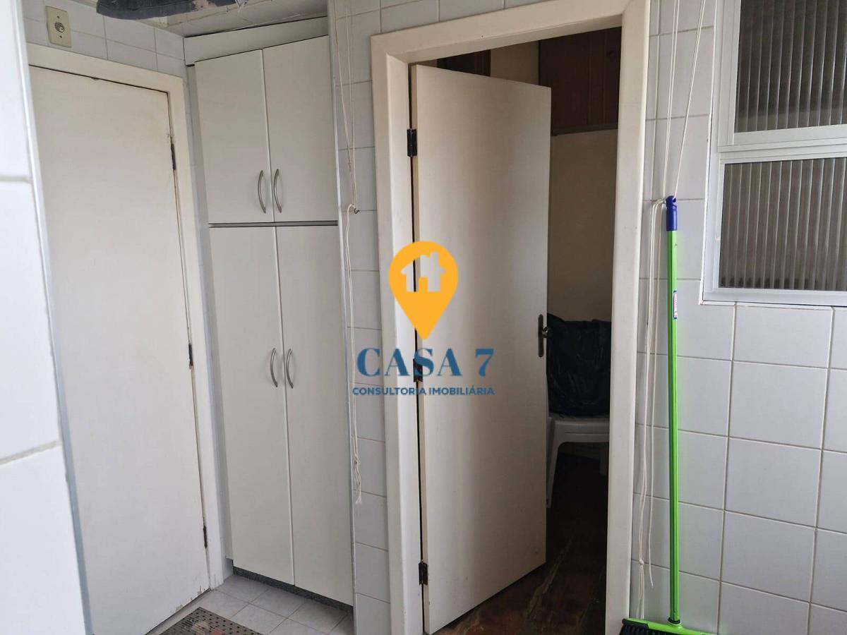 Apartamento, Sagrada Família, 3 Quartos, 1 Vaga, 1 Suíte