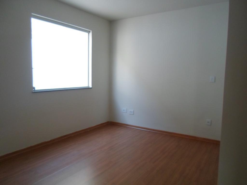 Apartamento, Serrano, 3 Quartos, 2 Vagas, 1 Suíte