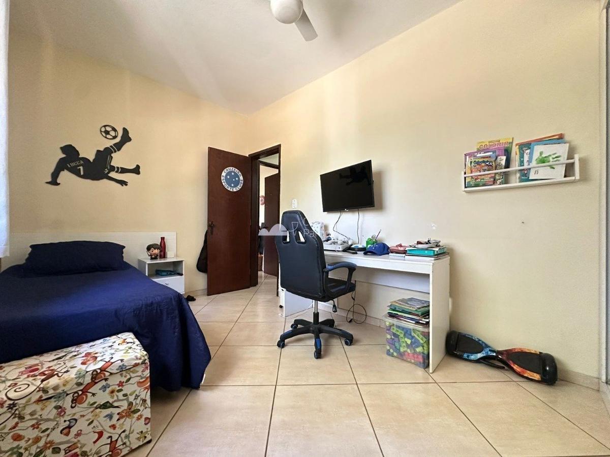 Casa, Itapoã, 4 Quartos, 2 Vagas, 1 Suíte