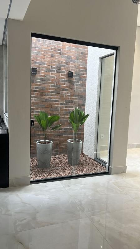 Casa, Názia I, 3 Quartos, 1 Vaga, 3 Suítes