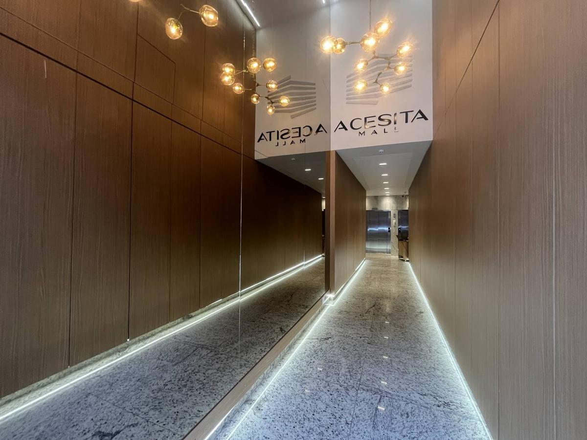 Sala, Centro, 0 Quarto, 1 Vaga