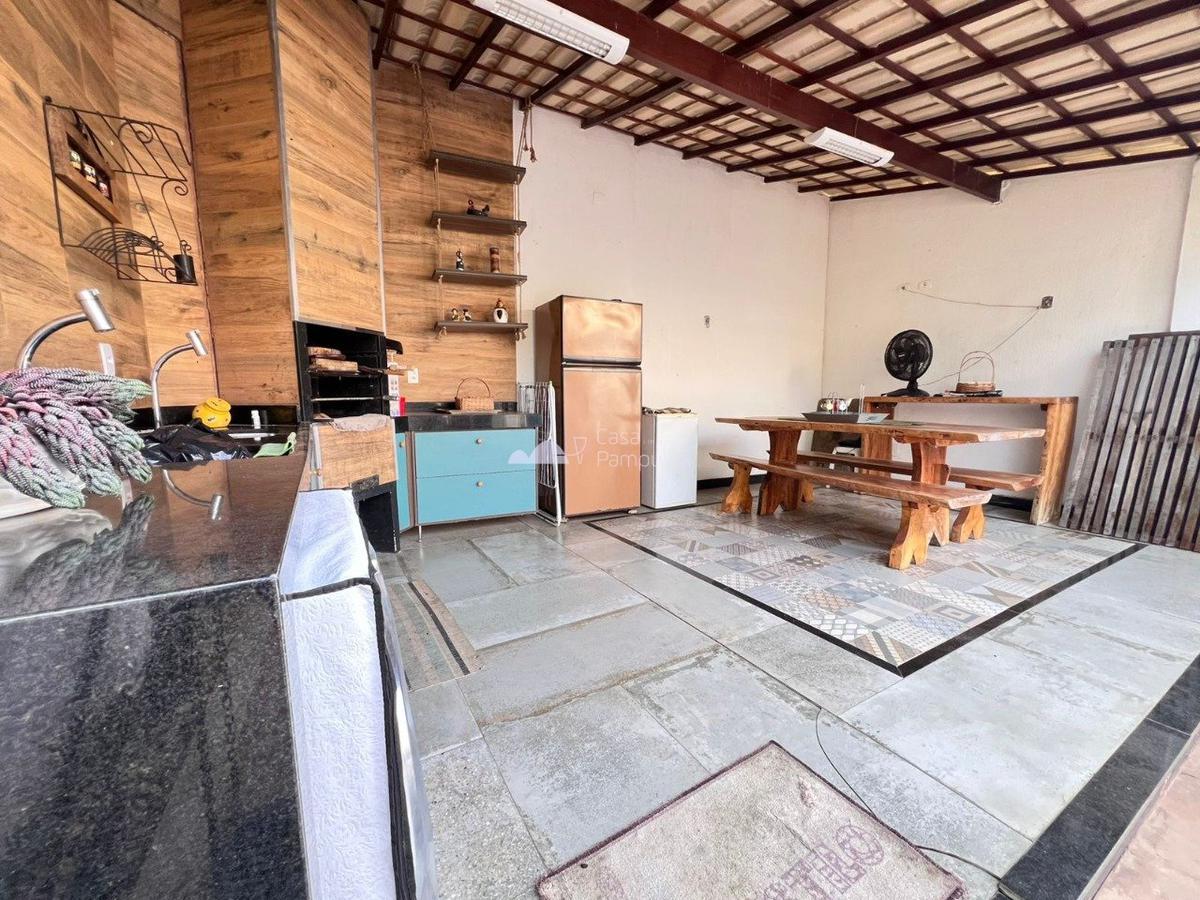 Casa, Tradição, 3 Quartos, 2 Vagas, 1 Suíte