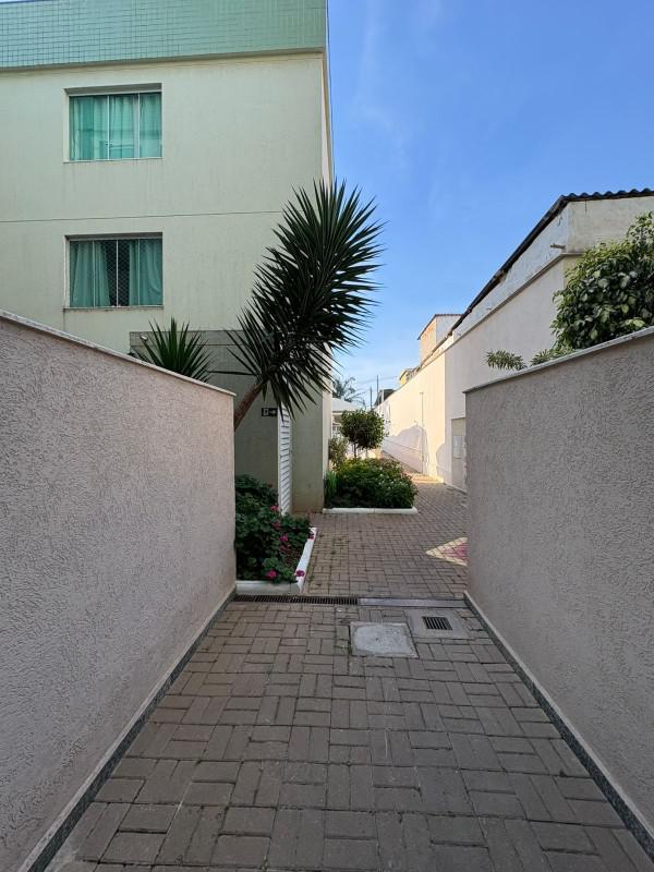 Apartamento, Petrópolis (barreiro), 3 Quartos, 1 Vaga, 1 Suíte