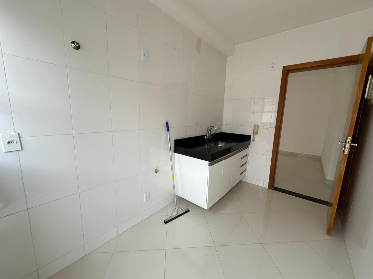 Apartamento, Santa Cruz, 3 Quartos, 2 Vagas, 1 Suíte
