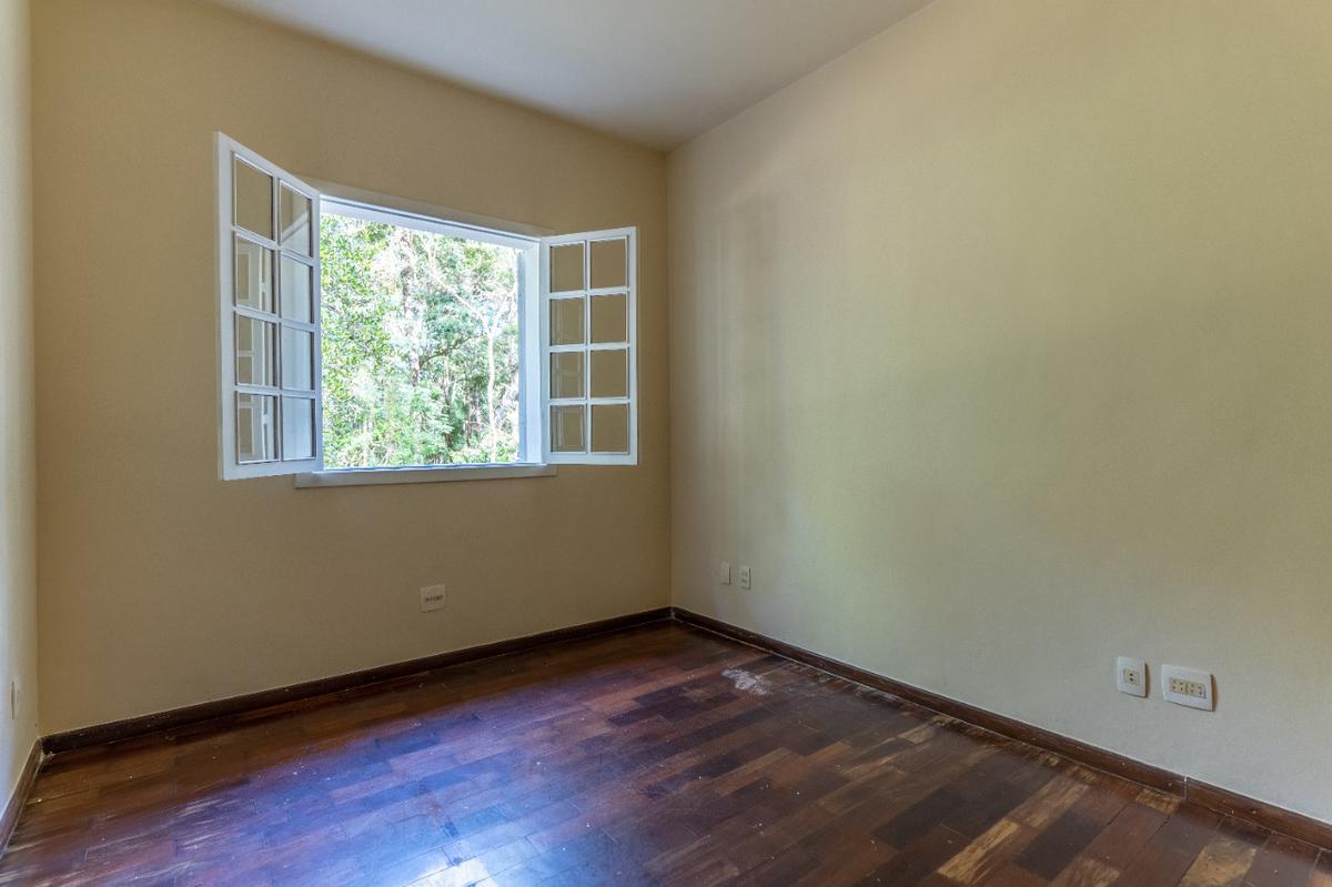 Casa, São Sebastião das Águas Claras, 4 Quartos, 5 Vagas, 3 Suítes