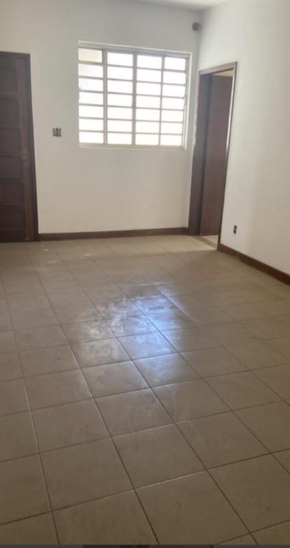 Casa, Názia I, 3 Quartos, 1 Vaga, 3 Suítes
