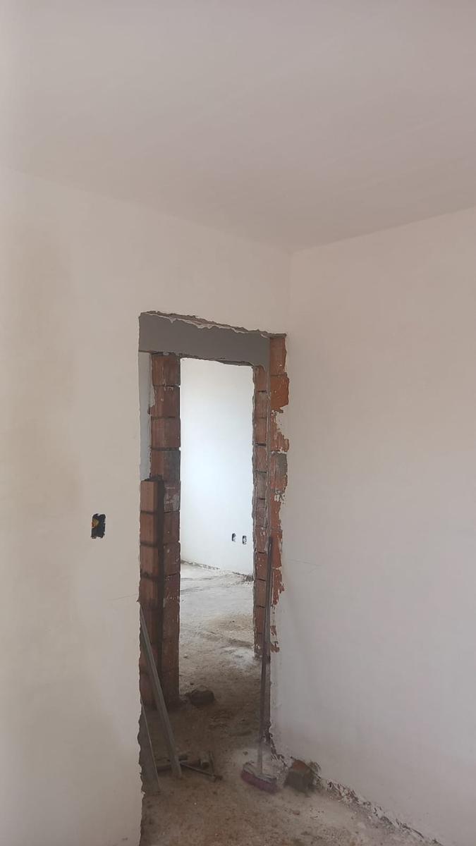 Cobertura, Tirol (barreiro), 3 Quartos, 2 Vagas, 1 Suíte