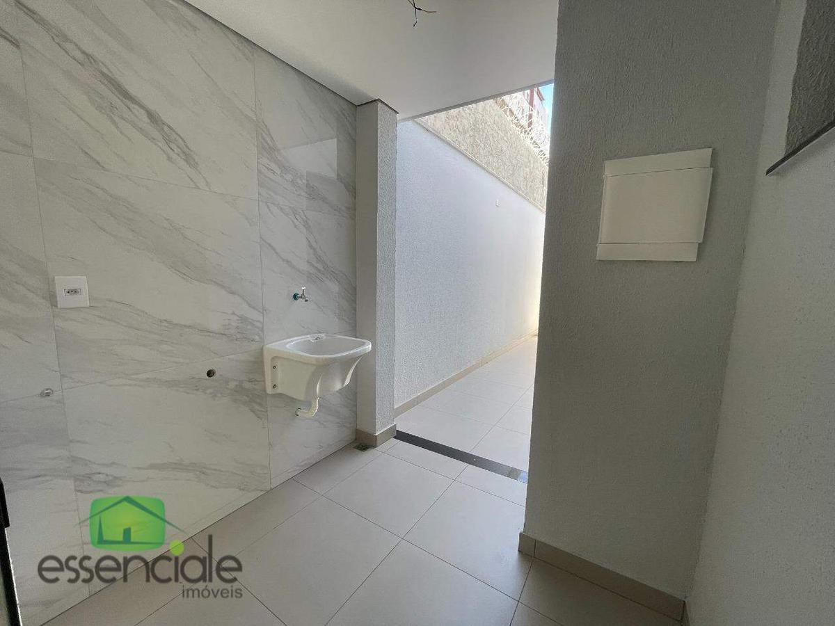 Casa, Europa, 3 Quartos, 3 Vagas, 1 Suíte