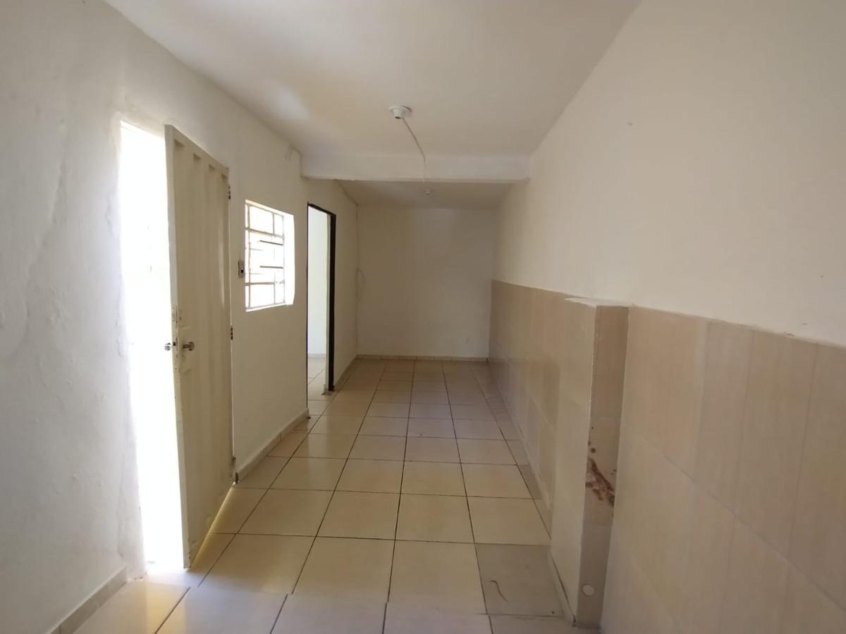 Casa, Lagoinha, 1 Quarto, 0 Vaga