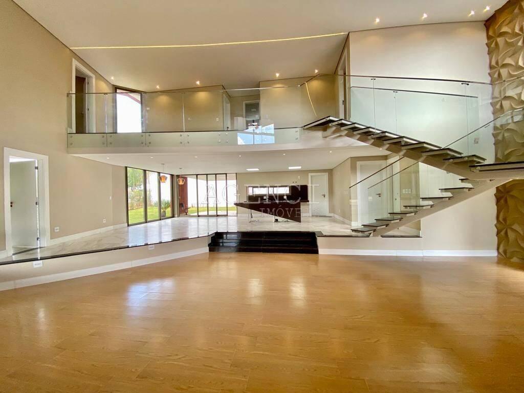 Casa, Alphaville - Lagoa dos Ingleses, 5 Quartos, 0 Vaga, 1 Suíte