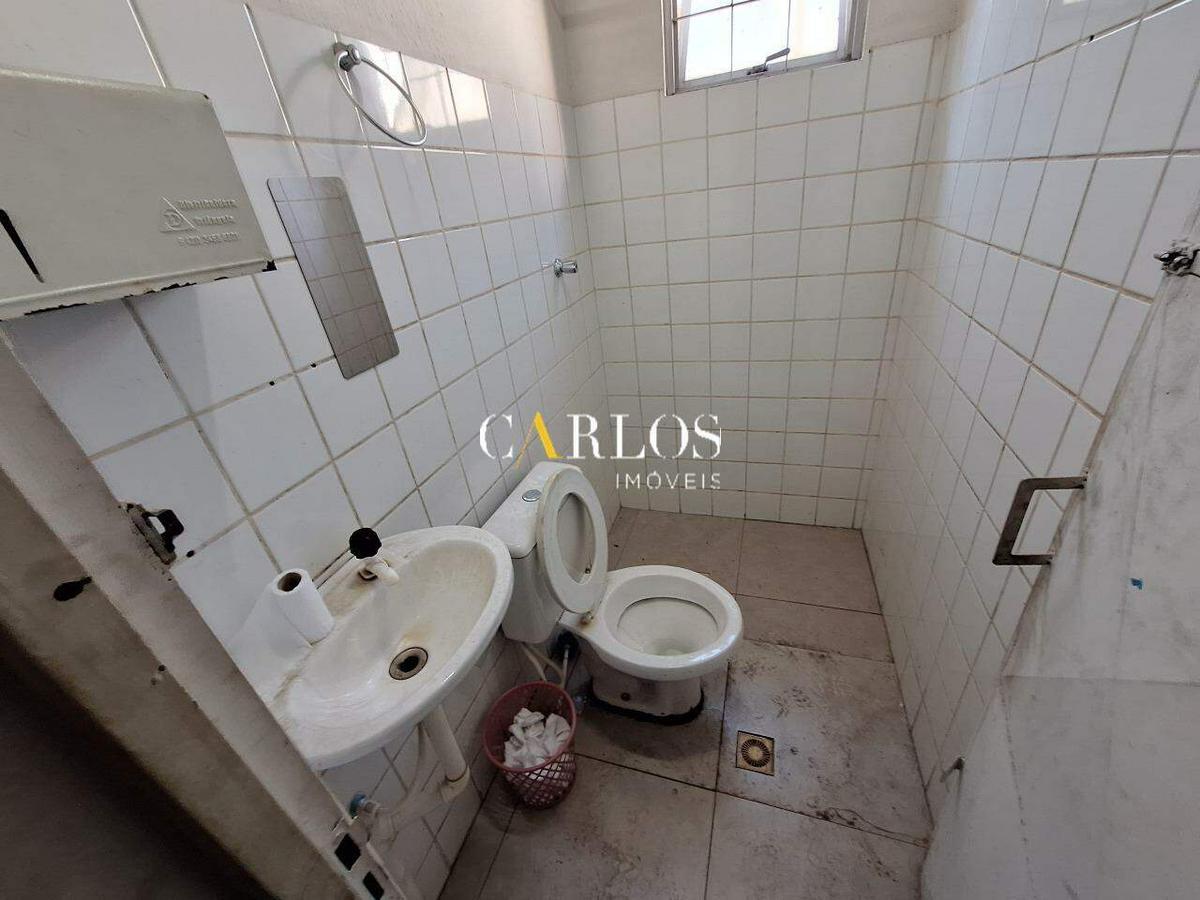 Galpão, Vila Paris, 4 Vagas