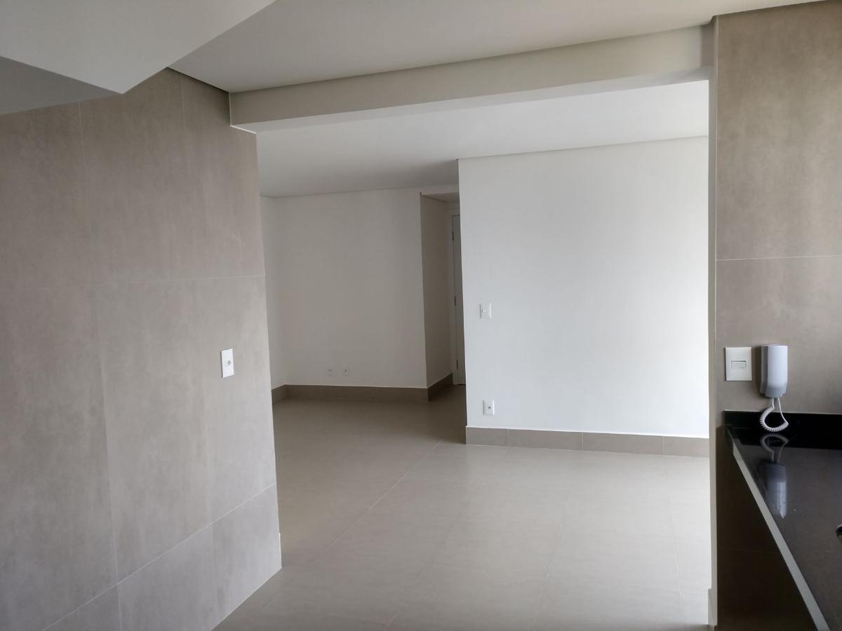 Cobertura, Funcionários, 4 Quartos, 3 Vagas, 2 Suítes