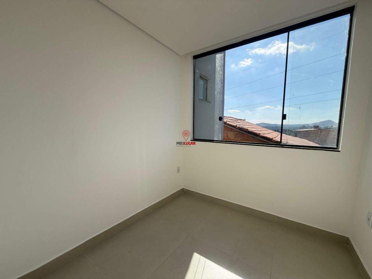 Casa, São Pedro, 3 Quartos, 2 Vagas, 1 Suíte