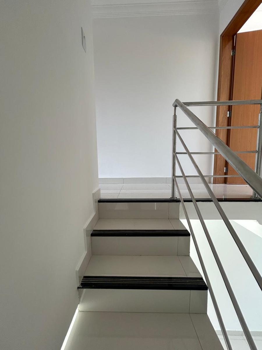 Casa, São João Batista (venda Nova), 2 Quartos, 1 Vaga