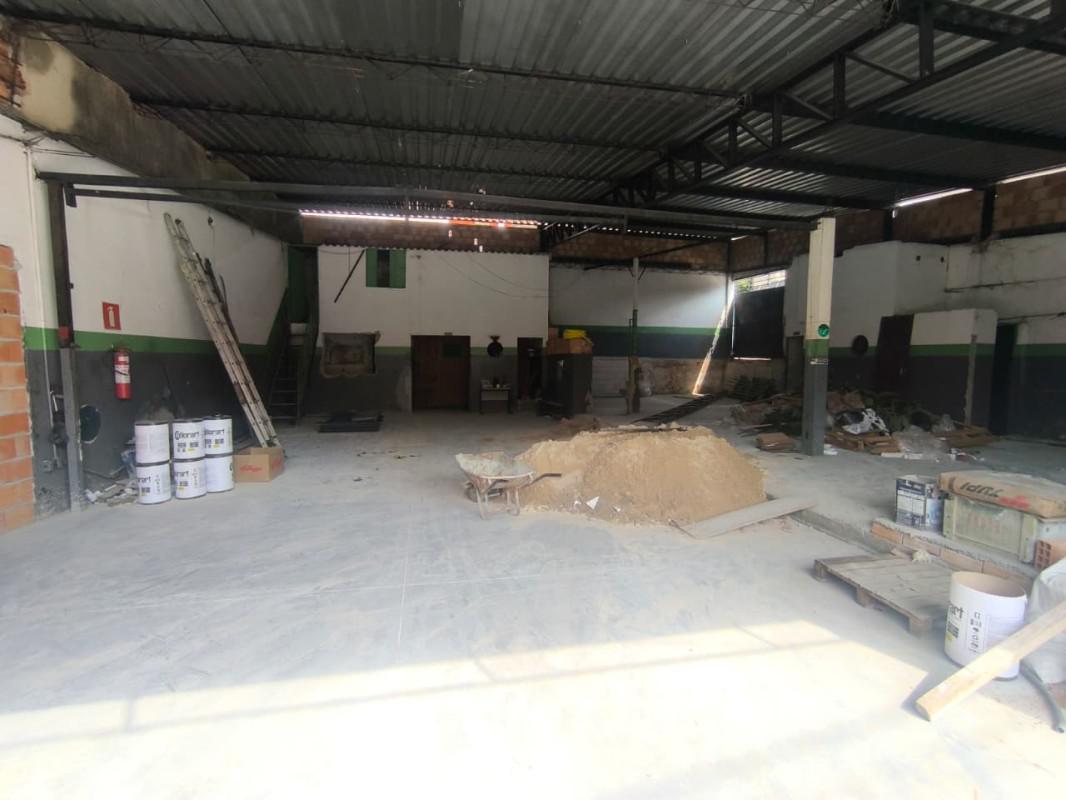 Andar, Serrano, 1 Quarto, 12 Vagas