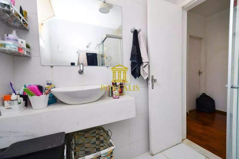 Apartamento, Floresta, 3 Quartos, 1 Vaga