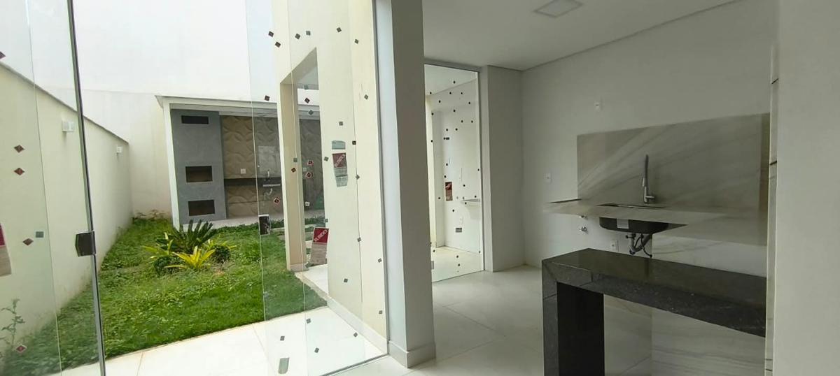 Casa, Nova Floresta, 4 Quartos, 3 Vagas, 2 Suítes