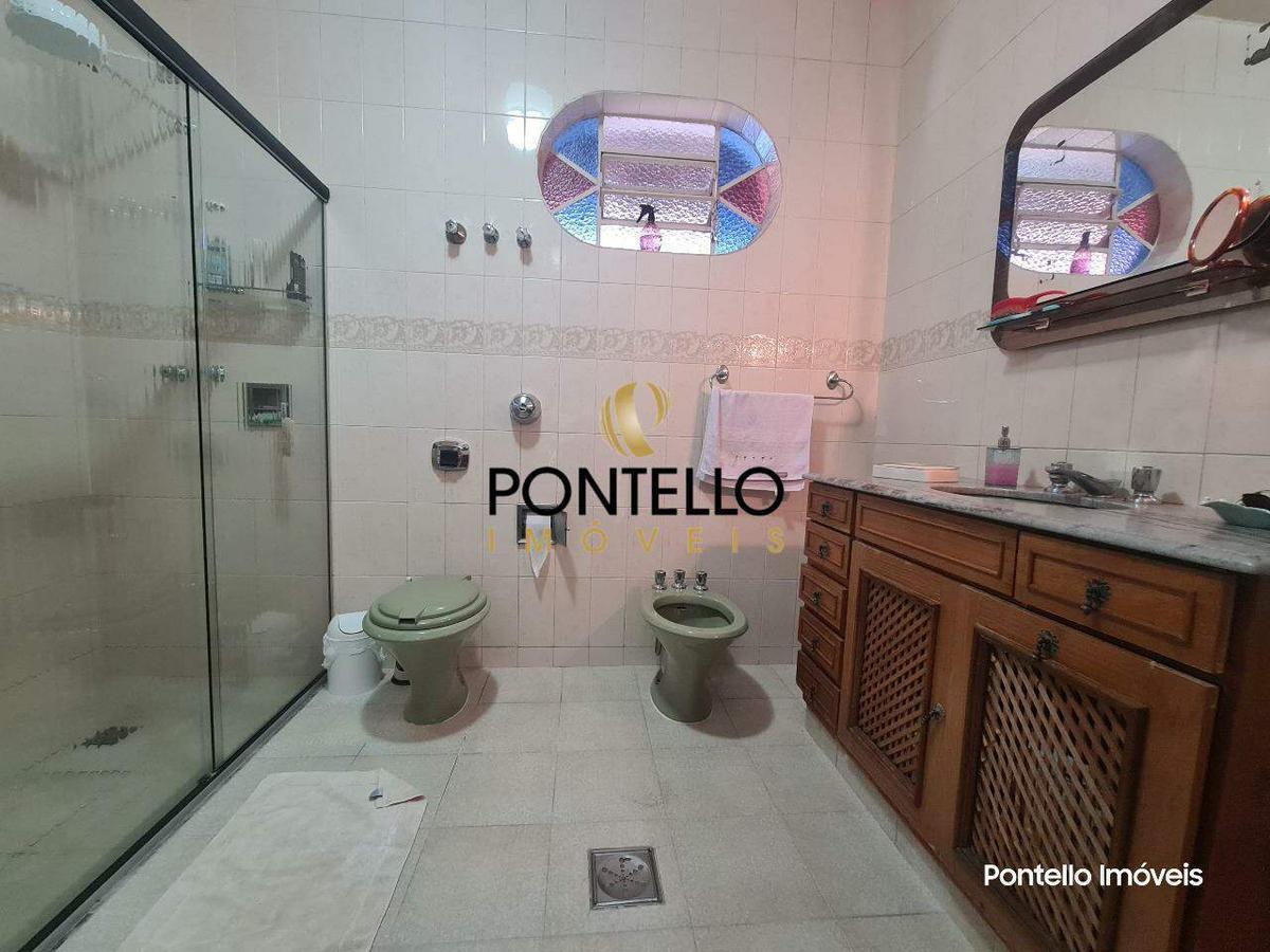Casa, Cachoeirinha, 9 Quartos, 2 Vagas, 1 Suíte