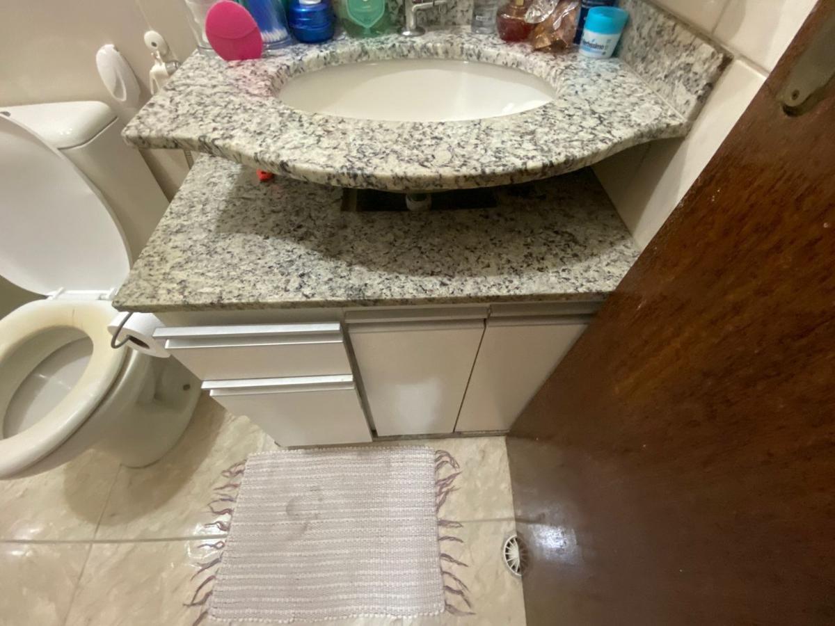 Casa, Santa Branca, 2 Quartos, 2 Vagas, 2 Suítes