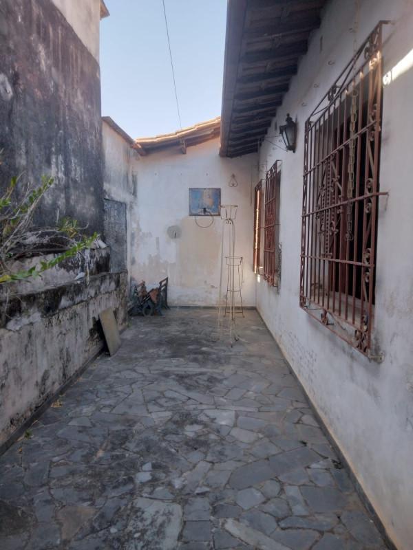 Casa, Carlos Prates, 3 Quartos, 2 Vagas