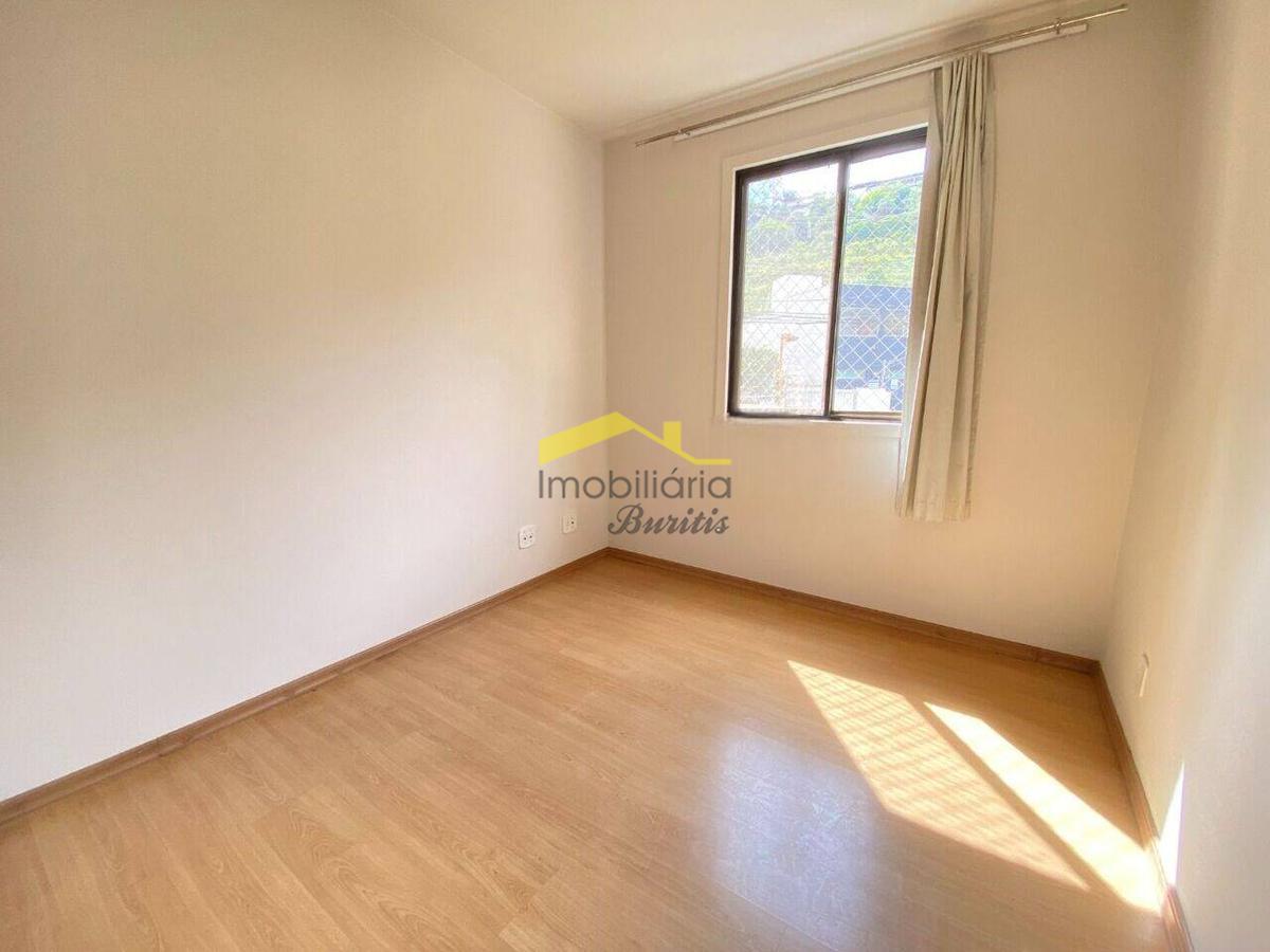 Apartamento, Estoril, 3 Quartos, 2 Vagas, 1 Suíte