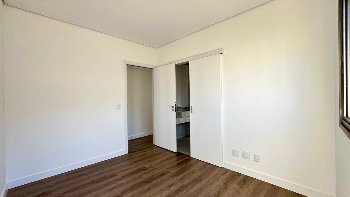 Cobertura, Cruzeiro, 4 Quartos, 4 Vagas, 2 Suítes