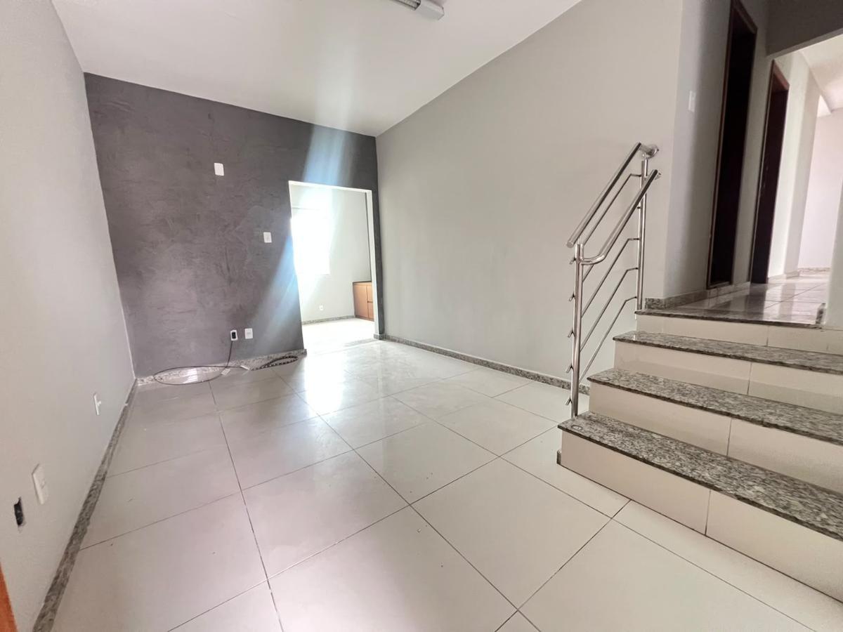 Casa Comercial, Nova Suíssa, 0 Quarto, 0 Vaga